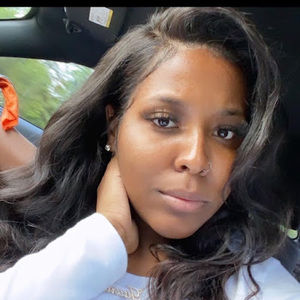 Meet your Posher, Devine